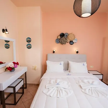 Golden Sun Guest house *